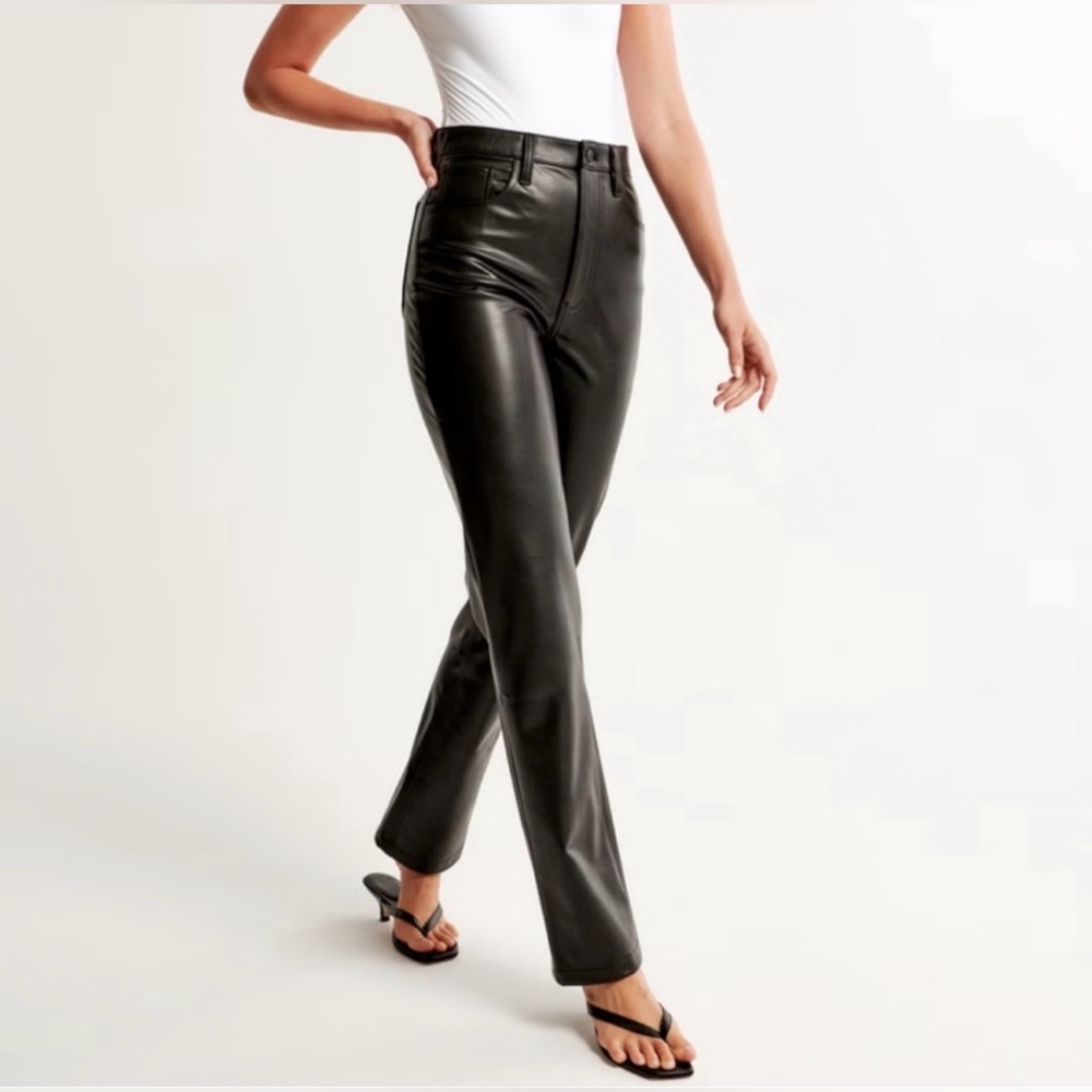 Abercrombie Vegan Leather 90s Straight Pants - Size 25